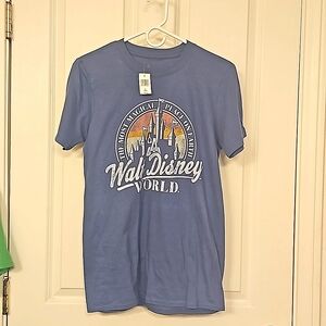 Walt Disney World Tee Small NWT
